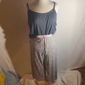 SUPER SOFT & COMFY PJs top 20-22/bottom 18-20